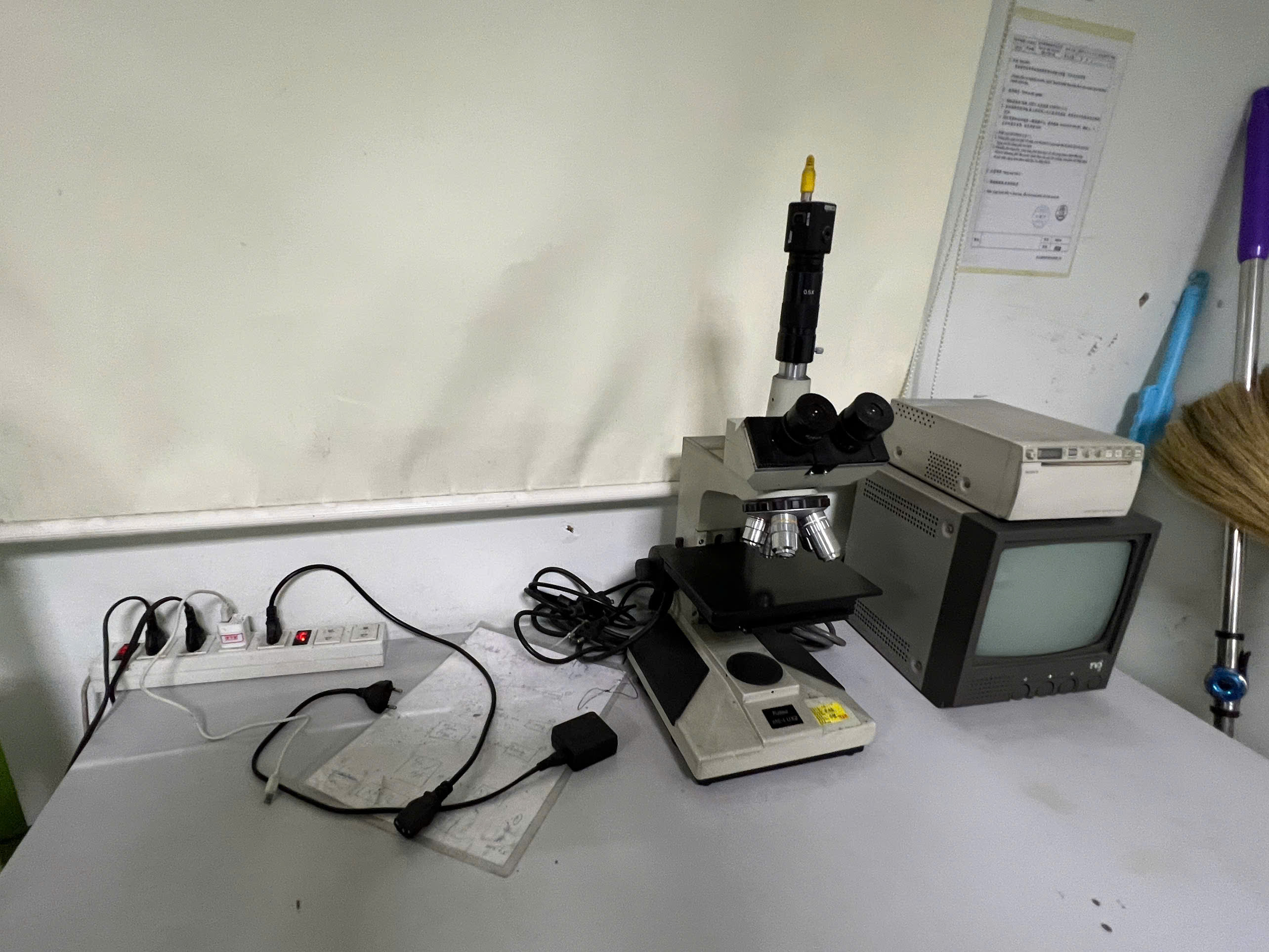 Optical Microscope.jpg